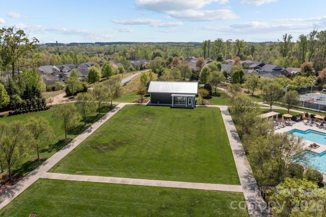 620 Tallulah Falls Drive, Denver, NC 28037