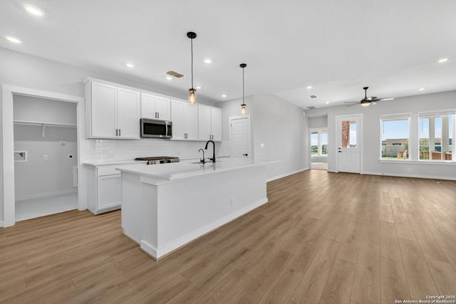 5958 Edna, New Braunfels, TX 78130