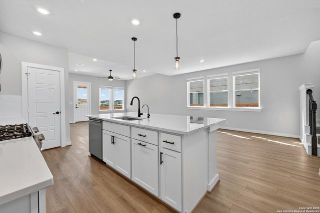 5958 Edna, New Braunfels, TX 78130