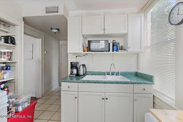 1402 JAMES Street, Jacksonville, FL 32205