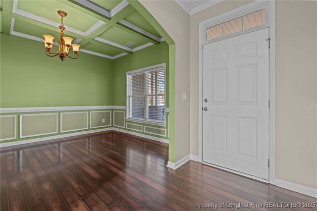 808 Camwheel Drive, Hope Mills, NC 28348