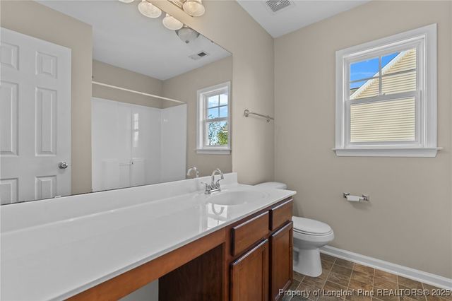 808 Camwheel Drive, Hope Mills, NC 28348