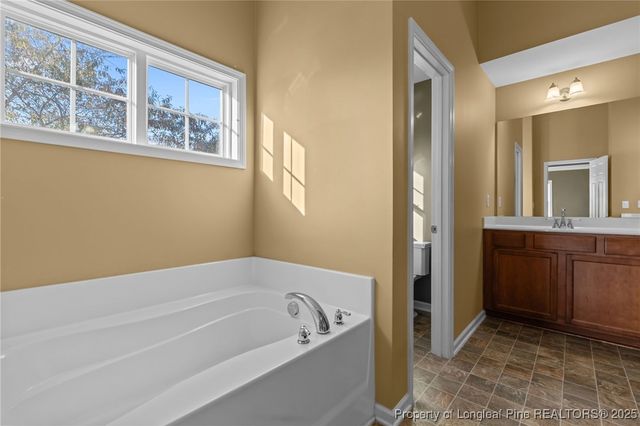 808 Camwheel Drive, Hope Mills, NC 28348