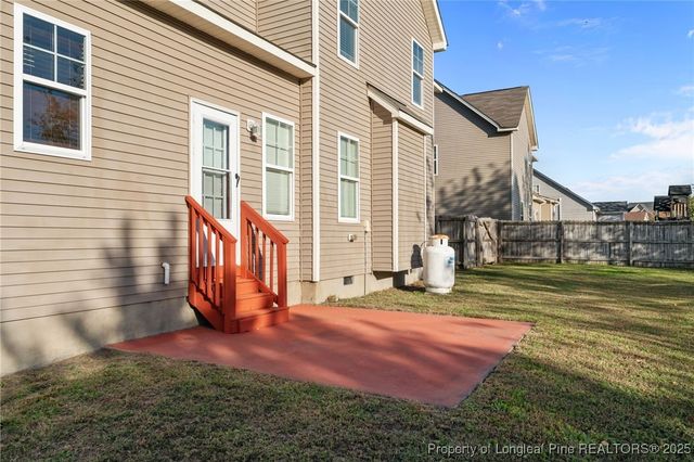 808 Camwheel Drive, Hope Mills, NC 28348