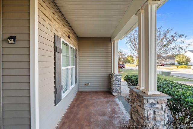 808 Camwheel Drive, Hope Mills, NC 28348