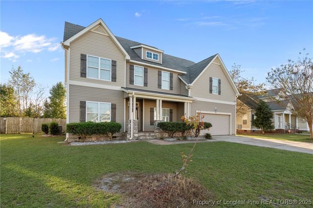 808 Camwheel Drive, Hope Mills, NC 28348