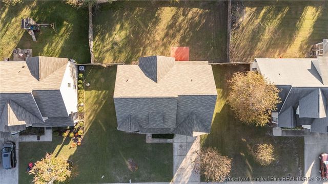 808 Camwheel Drive, Hope Mills, NC 28348