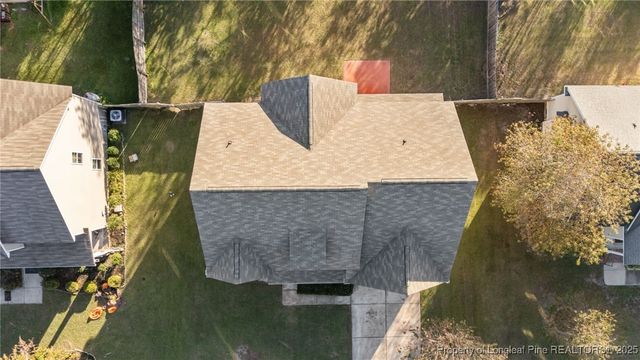 808 Camwheel Drive, Hope Mills, NC 28348