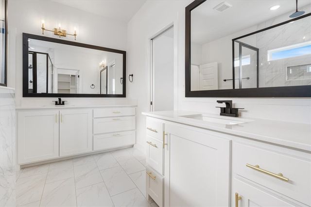 7002 SW Orange Avenue, Bentonville, AR 72713