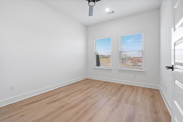 7002 SW Orange Avenue, Bentonville, AR 72713