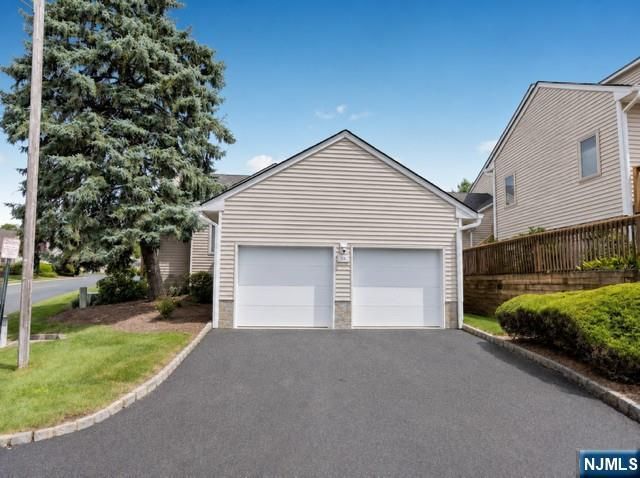 69 Davey Drive 176, West Orange, NJ 07052