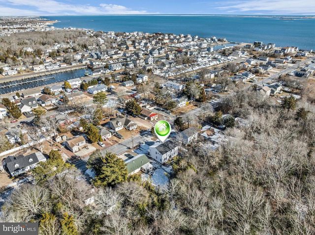 66 CLEARWATER DR, Waretown, NJ 08758