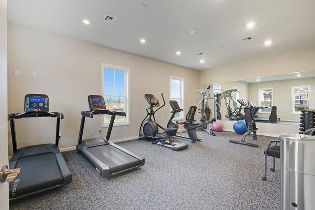 401 Emery Ln 304, Sudbury, MA 01776