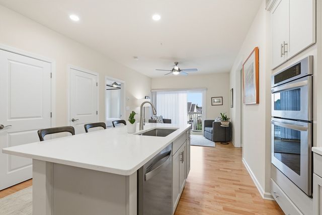 401 Emery Ln 304, Sudbury, MA 01776