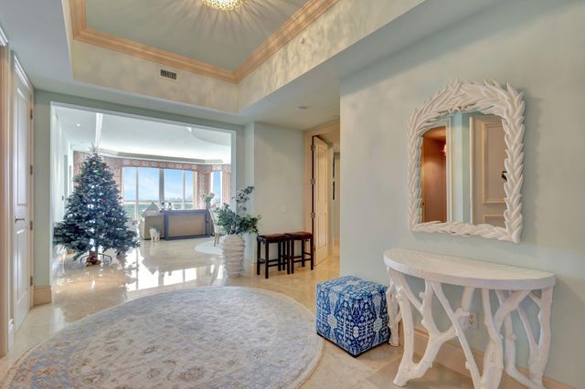 2700 N Ocean Drive 804a, Riviera Beach, FL 33404