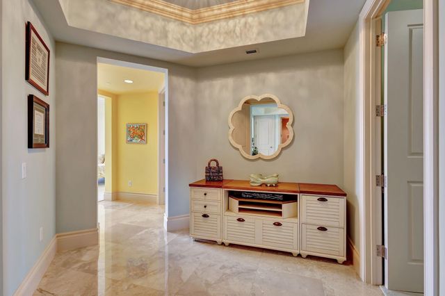 2700 N Ocean Drive 804a, Riviera Beach, FL 33404