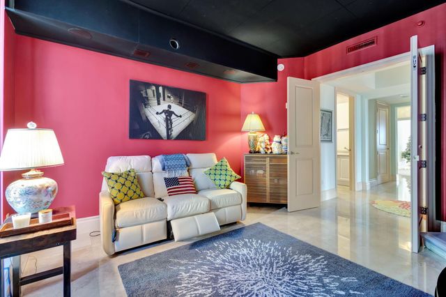 2700 N Ocean Drive 804a, Riviera Beach, FL 33404