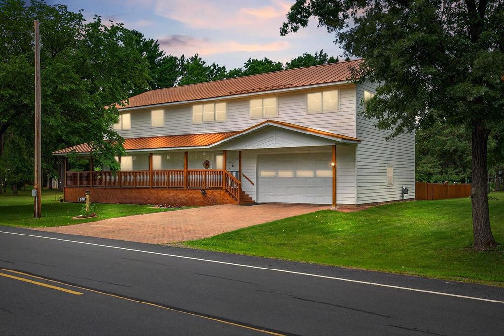 5611 WAZEECHA AVENUE, Wisconsin Rapids, WI 54494