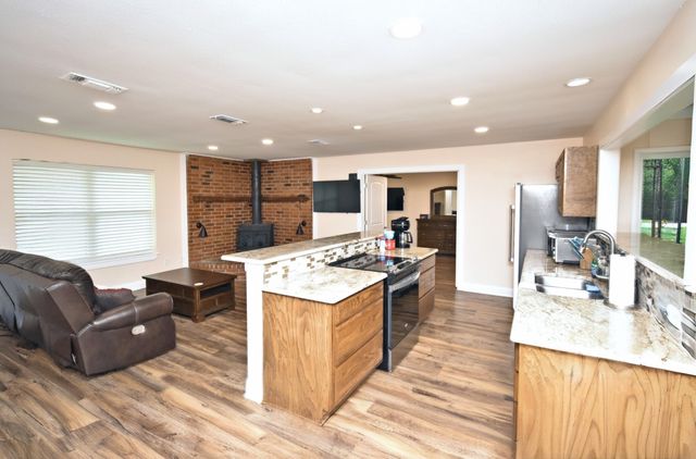 289 County Road 4192, Quitman, TX 75783