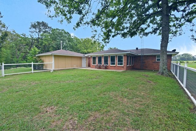 289 County Road 4192, Quitman, TX 75783