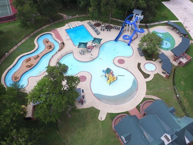 8715 Rippling Water Drive, Sugar Land, TX 77479