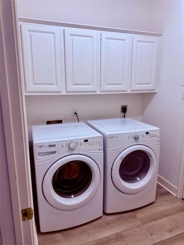 8715 Rippling Water Drive, Sugar Land, TX 77479