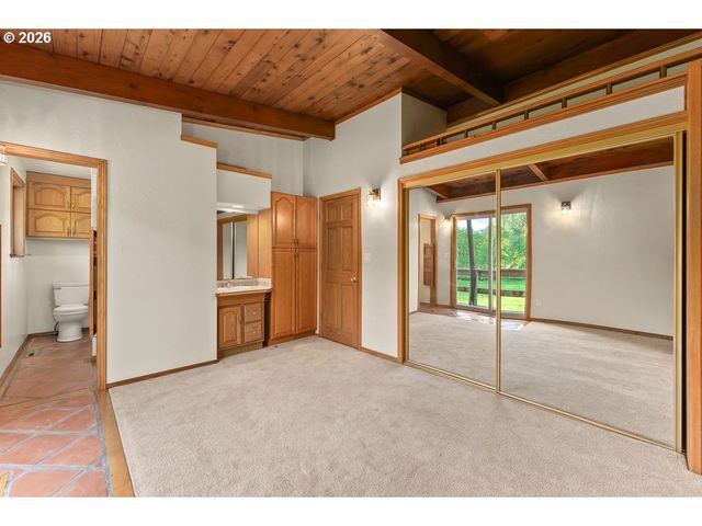 2233 RIVERSIDE Dr, Myrtle Creek, OR 97457