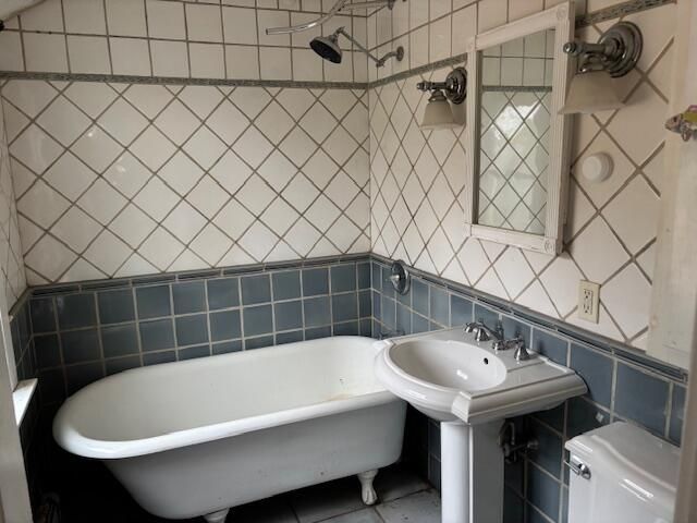 19 Monument Road, Orleans, MA 02653