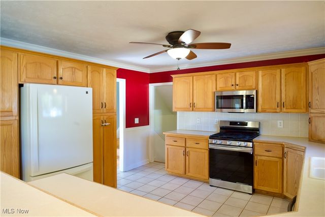 28130 Angela Drive, North Olmsted, OH 44070