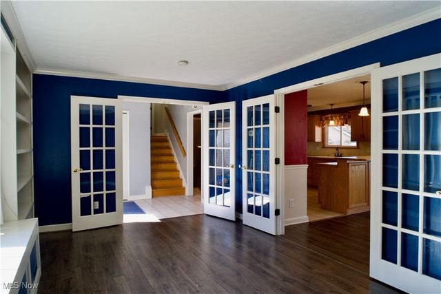 28130 Angela Drive, North Olmsted, OH 44070