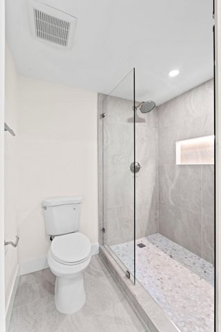 1658 Royal Forest Court Court, West Palm Beach, FL 33406