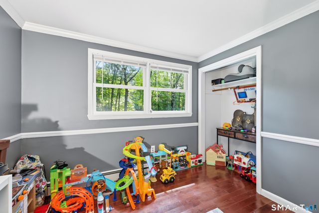 200 Hemlock Point Drive, Coventry, CT 06238