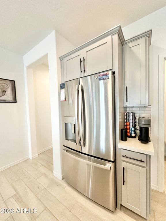 Image 14 of property listing at 16783 W CANTERBURY Drive, Surprise, AZ 85388