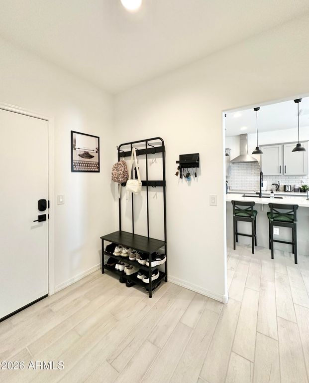 Image 18 of property listing at 16783 W CANTERBURY Drive, Surprise, AZ 85388