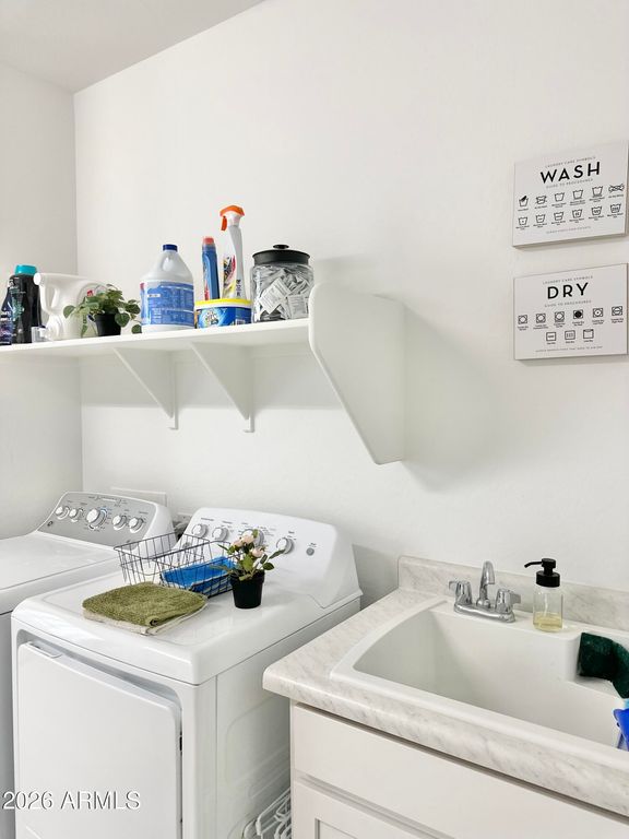 Image 24 of property listing at 16783 W CANTERBURY Drive, Surprise, AZ 85388