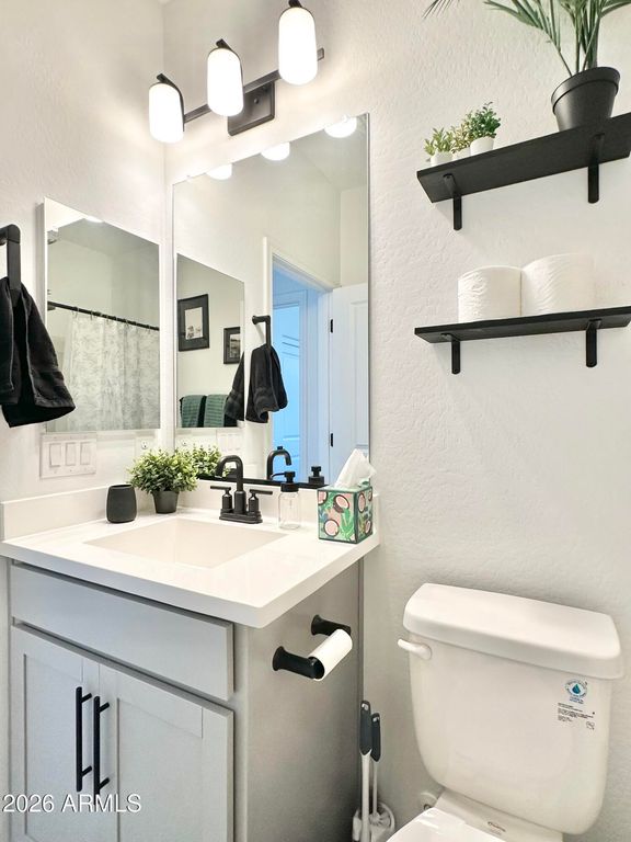 Image 30 of property listing at 16783 W CANTERBURY Drive, Surprise, AZ 85388