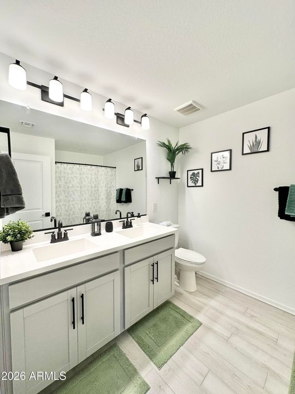 Image 45 of property listing at 16783 W CANTERBURY Drive, Surprise, AZ 85388