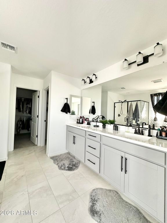 Image 57 of property listing at 16783 W CANTERBURY Drive, Surprise, AZ 85388