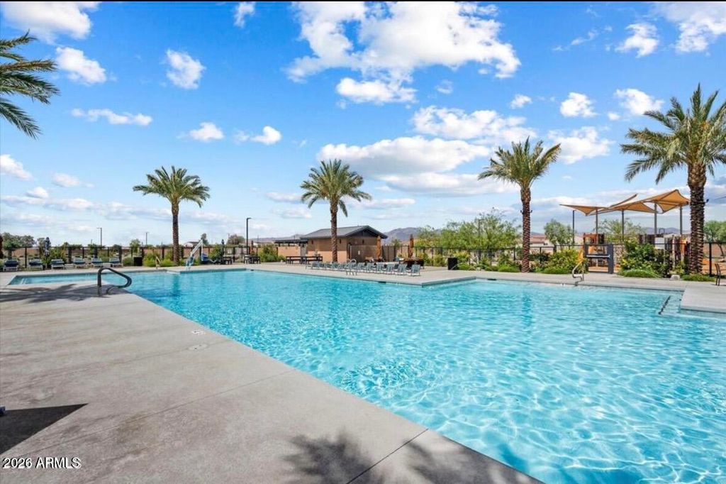 Image 77 of property listing at 16783 W CANTERBURY Drive, Surprise, AZ 85388