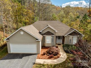403 Canonero Drive, Fairview, NC 28730