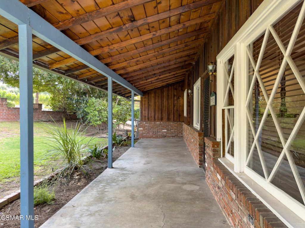 3932 Mayfield Avenue, Glendale, CA 91214 — photo 2