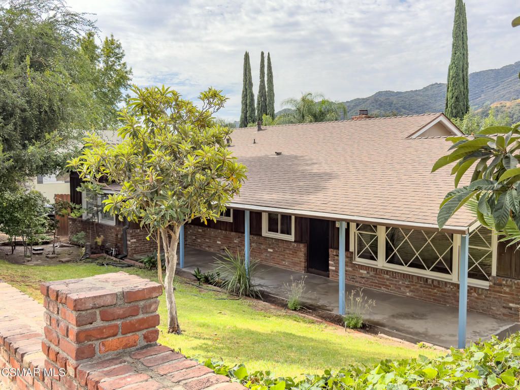 3932 Mayfield Avenue, Glendale, CA 91214 — photo 3