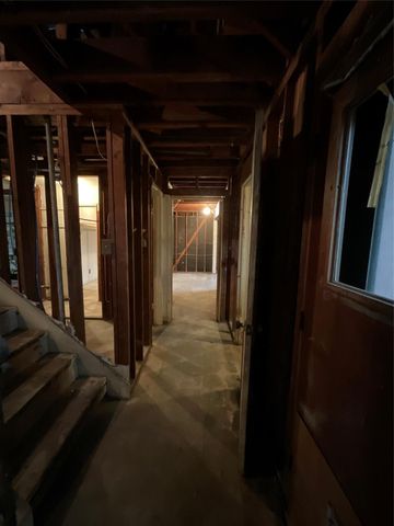 8818 Mobud Drive, Houston, TX 77036