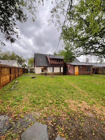 8818 Mobud Drive, Houston, TX 77036
