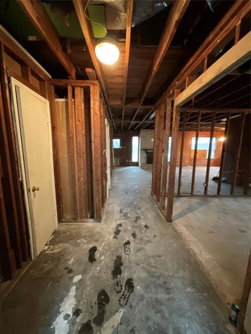 8818 Mobud Drive, Houston, TX 77036