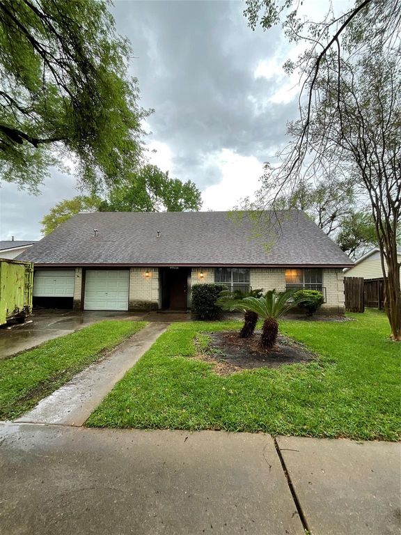 8818 Mobud Drive, Houston, TX 77036