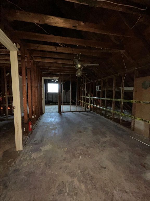 Image 28 of property listing at 8818 Mobud Drive, Houston, TX 77036