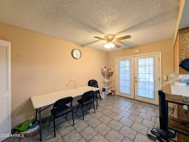 6645 N 44TH Avenue, Glendale, AZ 85301