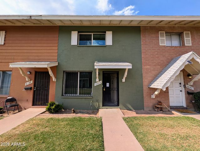 6645 N 44TH Avenue, Glendale, AZ 85301