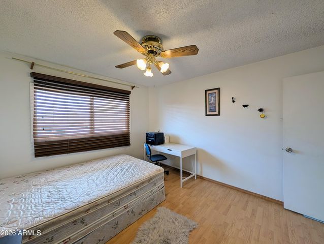 6645 N 44TH Avenue, Glendale, AZ 85301